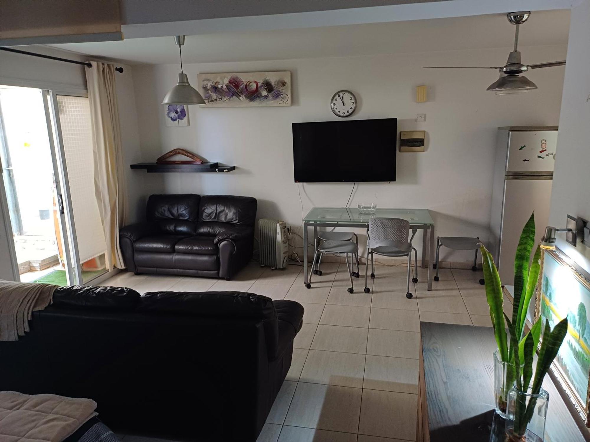 Kapary Apartment Paralimni Exterior foto